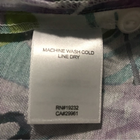 Alfred Dunner Semi-Sheer Multicolored Floral Shirt, 20 - Picture 7 of 7